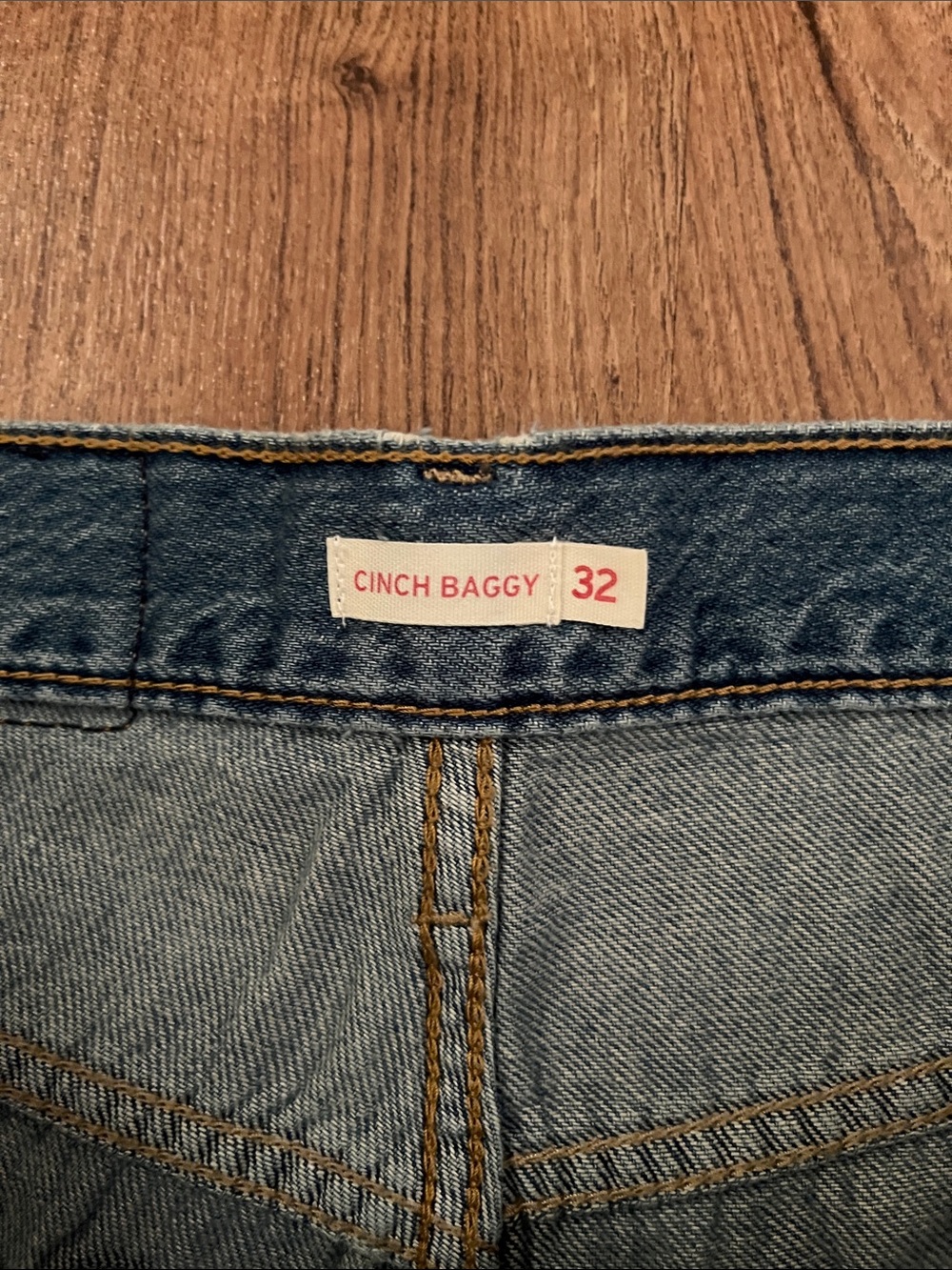 NWT Levi’s Cinch Baggy Wide Leg Jeans - Picture 8 of 15